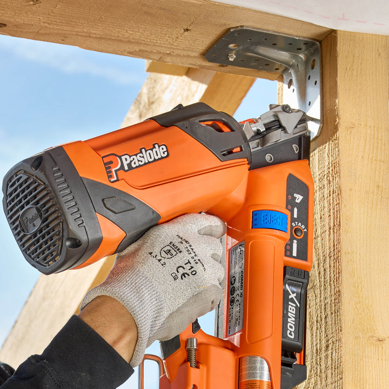 Afbeelding laden in Galerijviewer, Paslode - COMBI Xi Li STRIPNAGELAPPARAAT/ANKERAPPARAAT OP GAS(35-90MM)